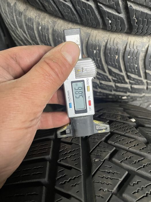 Anv m+s 235/55/19 Pirelli/Continental