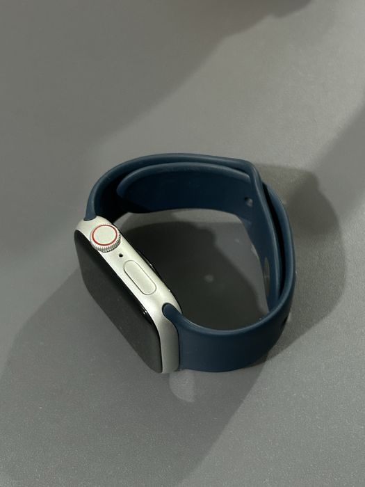 apple watch se 2023