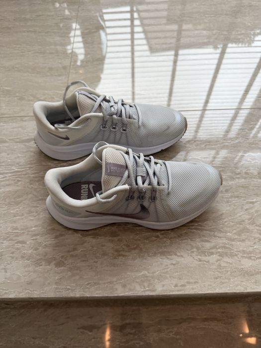 Дамски маратонки NIKE