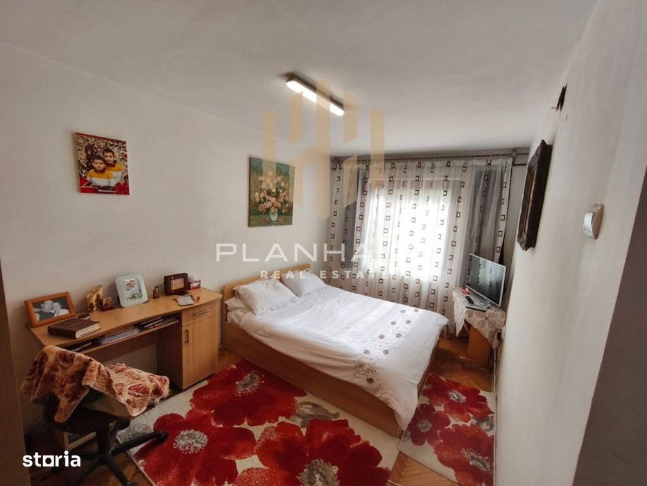 Apartament spațios cu 2 intrări, curte privată – 81 mp utili – la 50 m