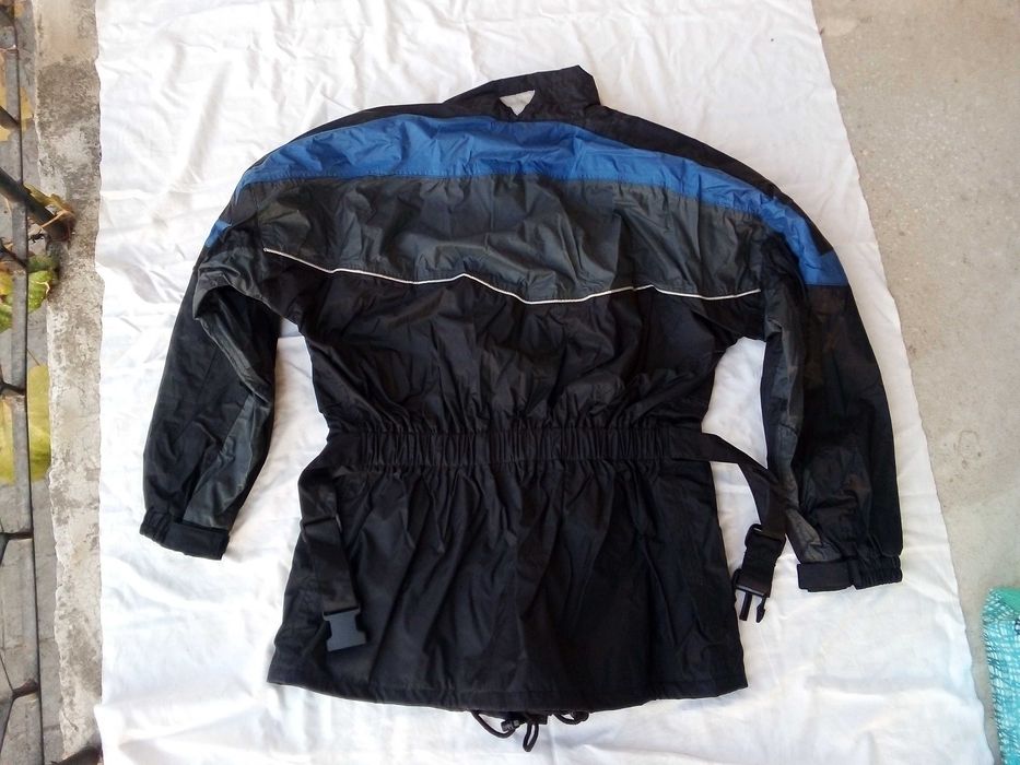 Мото якета панталон ръкавици и ауспуси