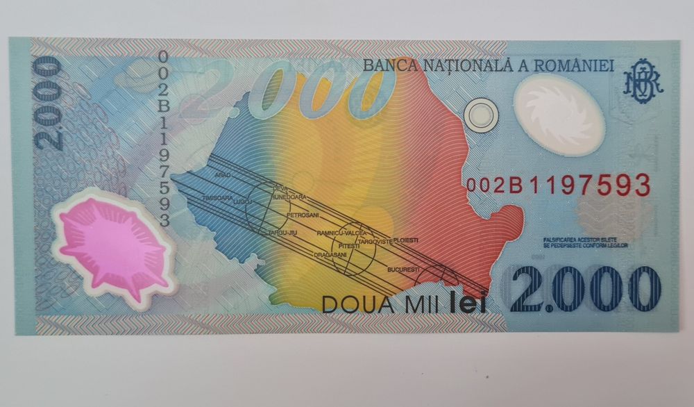 Bancnotă cu eclipsa de 2000 lei