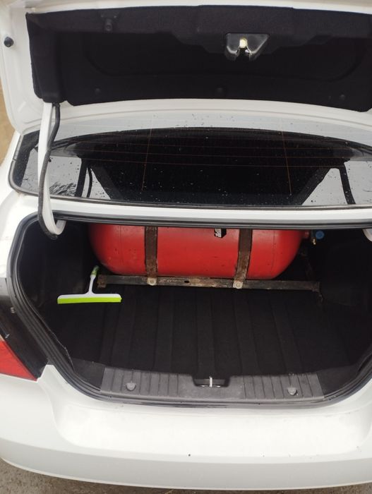 Нексия 3 сотилади