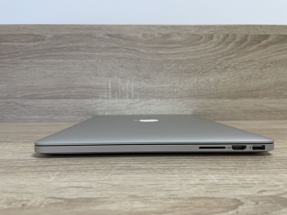 Vand MacBook Pro ecran de 15”,6 , late 2013