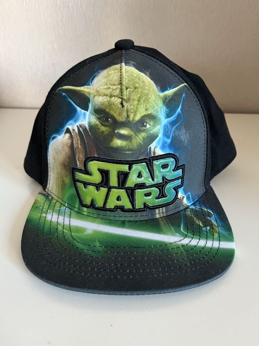 Детска шапка с кизирка STAR WARS