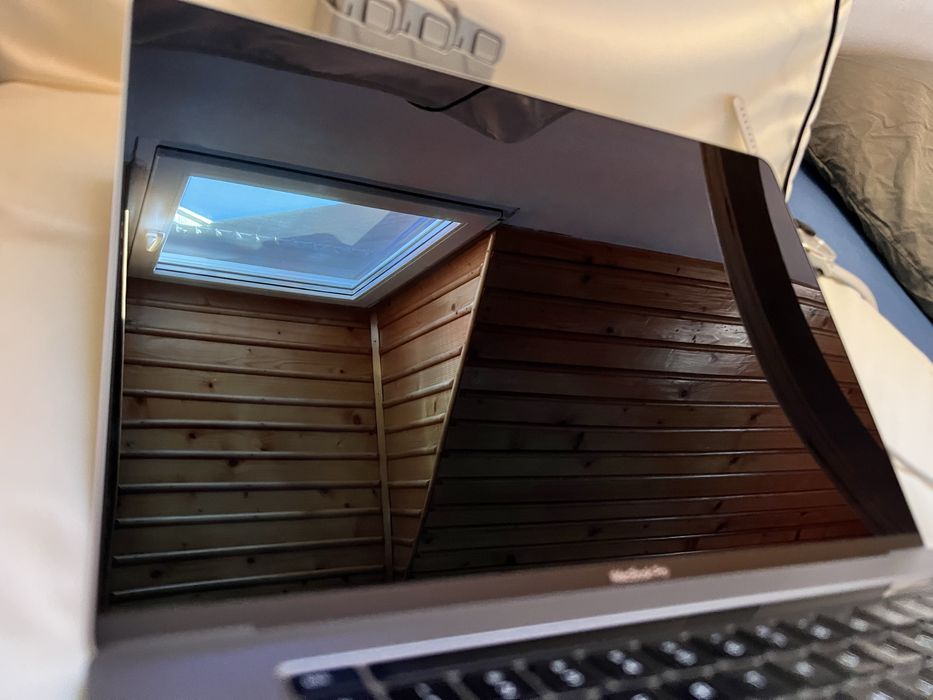 Macbook Pro 16” 2019 Intel - 16gb/512GB - space gray impecabil