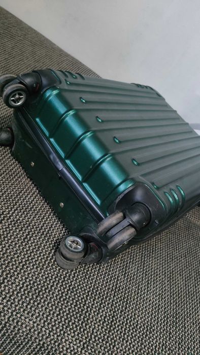 Troller vanzare - 55 cm inaltime x 27 latime x 20 adancime