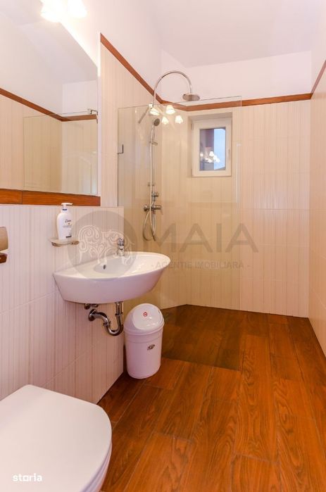 Penthouse 3 camere, 2 bai, 200 mp utili + 35 mp terasa,Calea Dumbravii