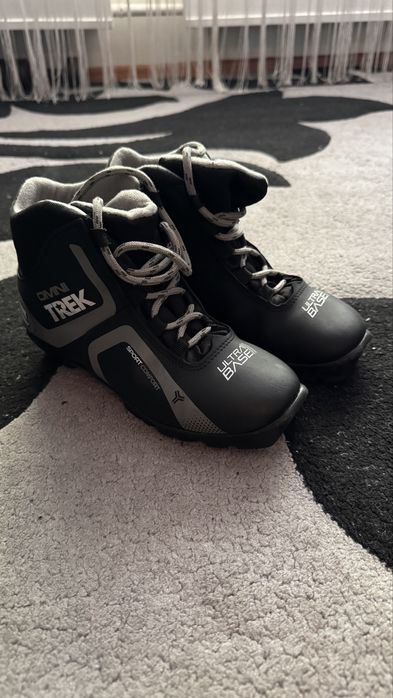 Лыжные ботинки детские