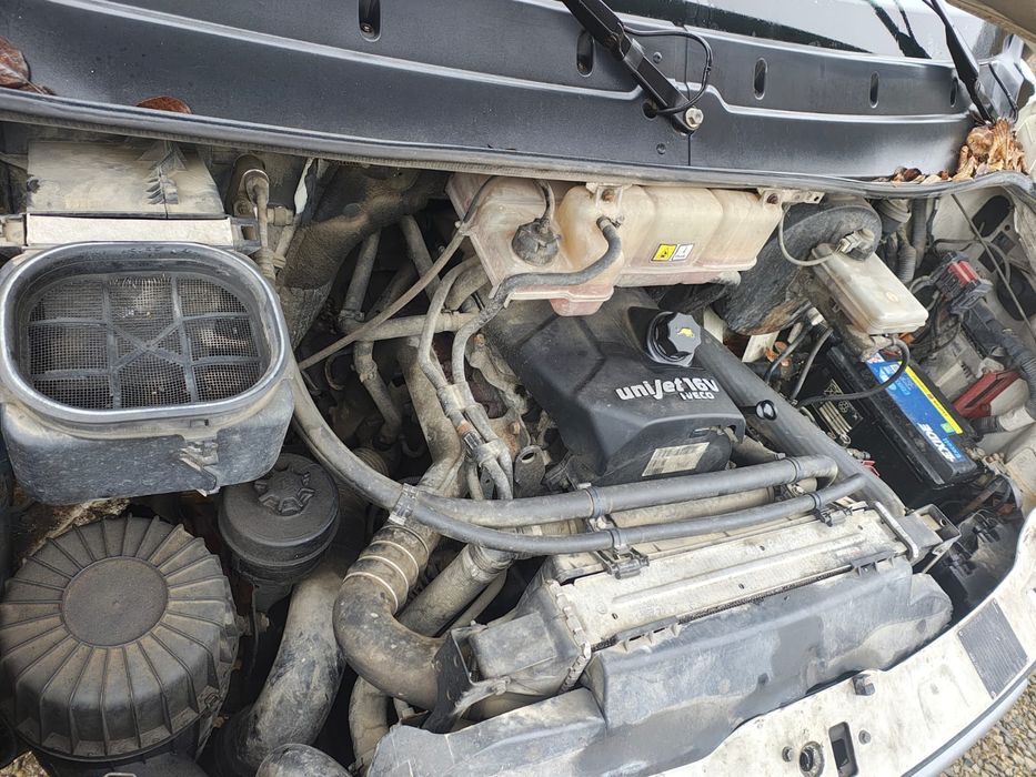 Iveco dayli 3 locuri + marfa