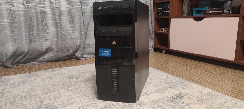 СРОЧНО продам компьютер