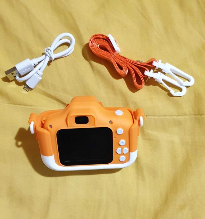 Детска камера – перфектният подарък за малки творци