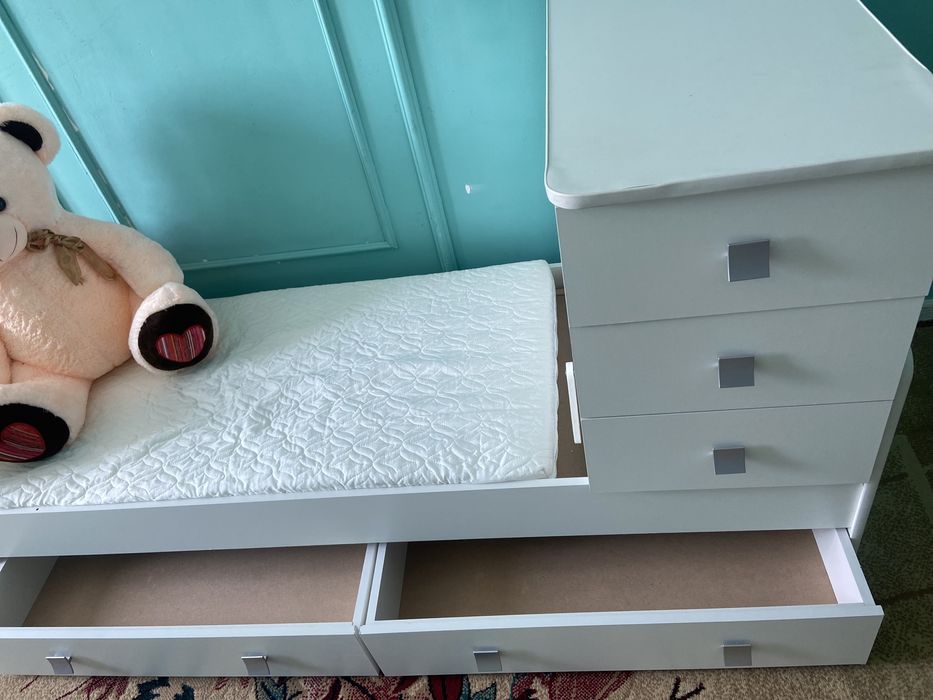 Продам манеж конструктор!!!