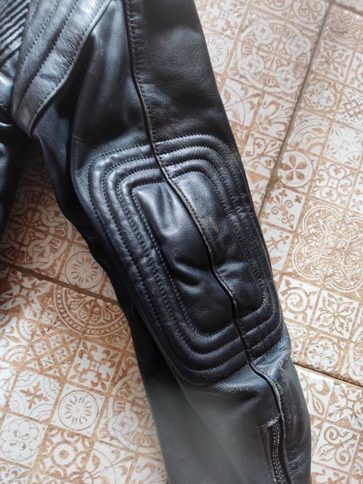 Дамска рокерия от естествена кожа