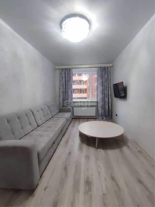 продам 2х ком квартиру
