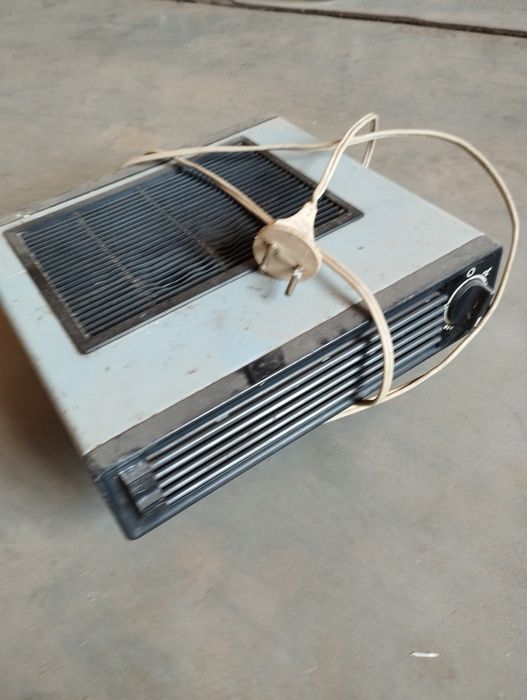 Продаётся мини обогреватель.