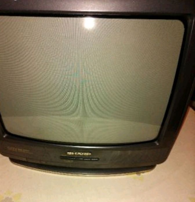 Малък телевизор -.