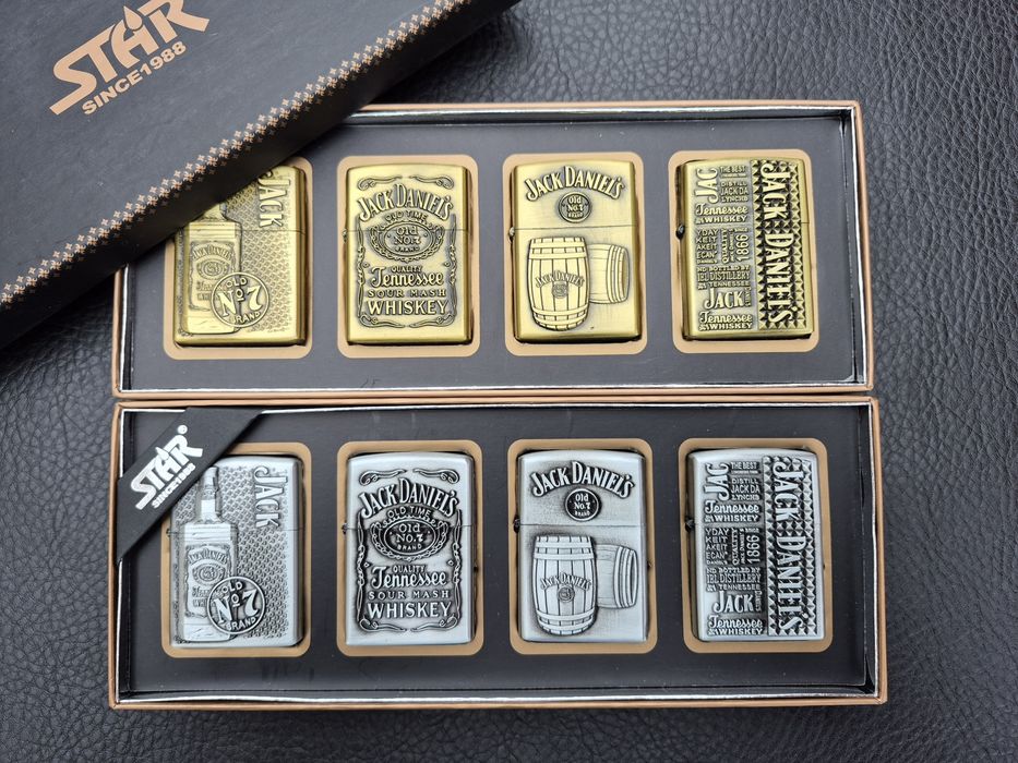 Комплект бензинови запалки Jack Daniel's, два цвята
