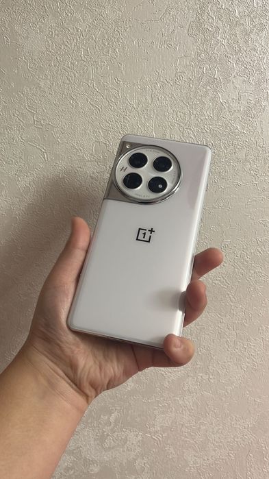 Обмен OnePlus 12