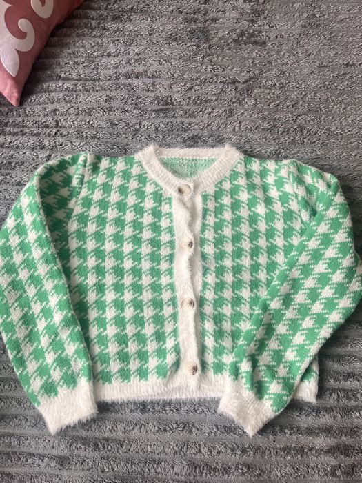 Кофточка теплая хорошая