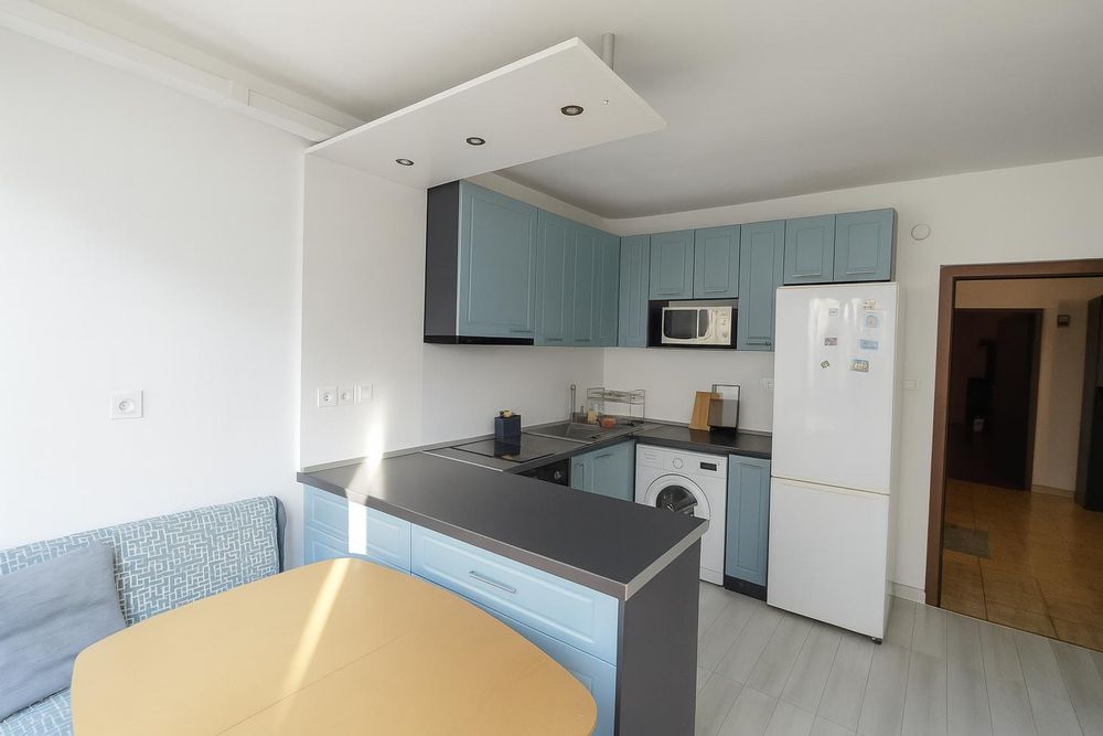 Дава се под наем Тристаен апартамент в Пловдив, Каменица 1 - 80 кв.м за 510 € - Снимка #1