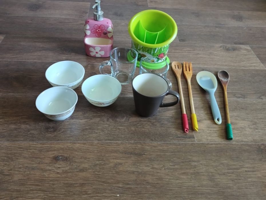 Продам посуду в отличном состоянии