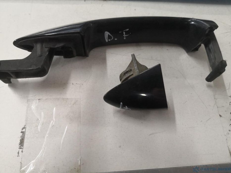 Maner Usa Dreapta Fata Volkswagen Passat (3C2) [ 2005 - 2010 ] Oem 3C0837210