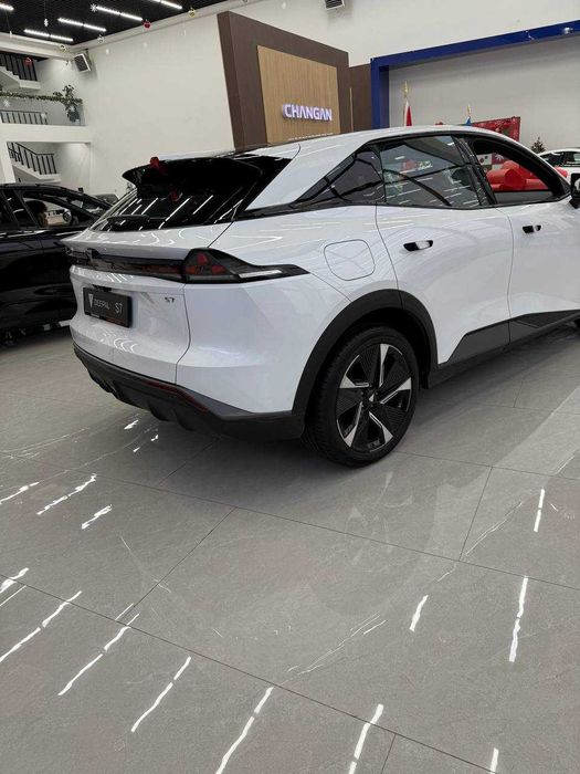 Deepal S07 215 Max Hybrid