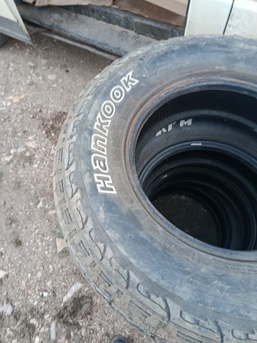 Продам грозовые баллоны 235/75/15