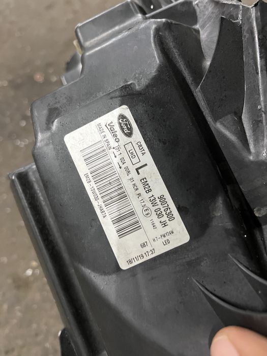 Фар Galaxy,S max след 2016 ляв