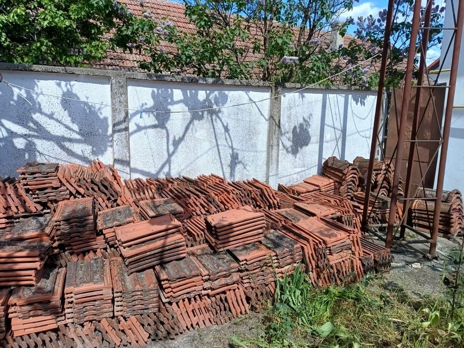Vând țiglă ceramică
