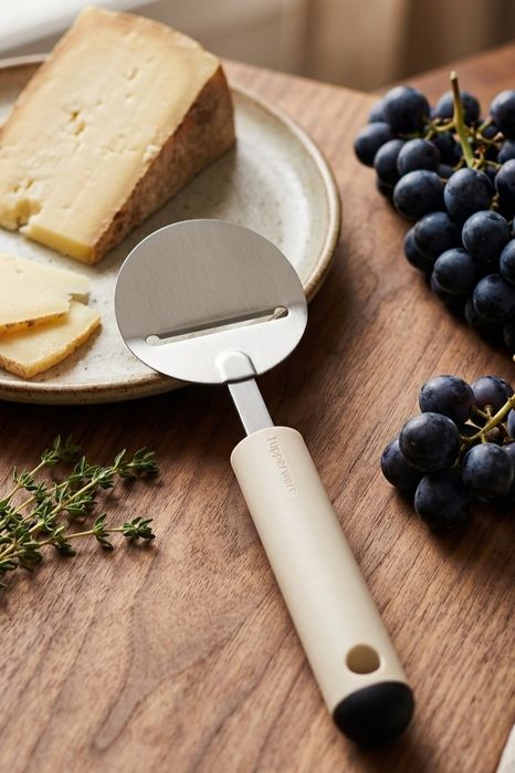 Сырорезка / нож для сыра Tupperware