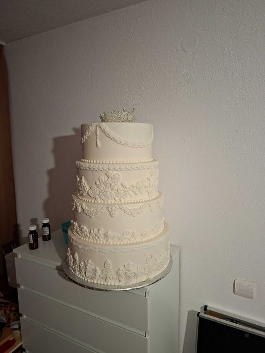 Сватбена Бутафорна (изкуствена) торта на 4 етажа