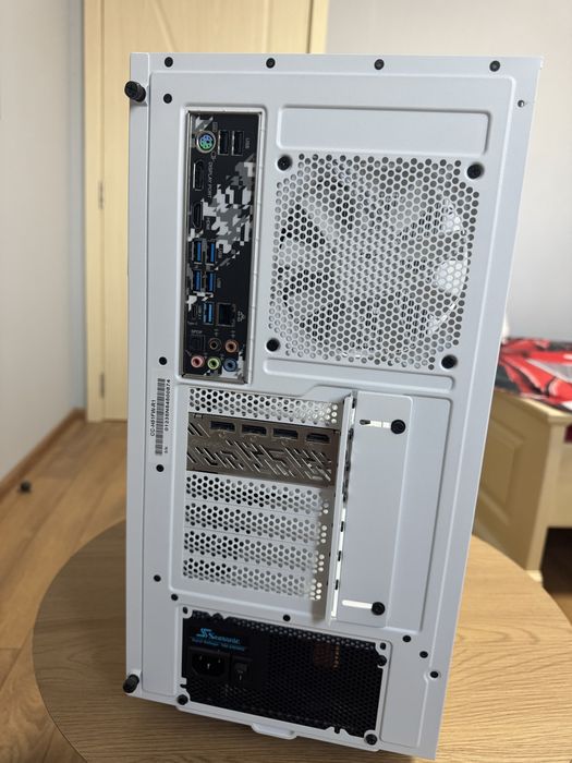 Геймърски компютър  RX 7800 XT / 16GB / 512GB SSD