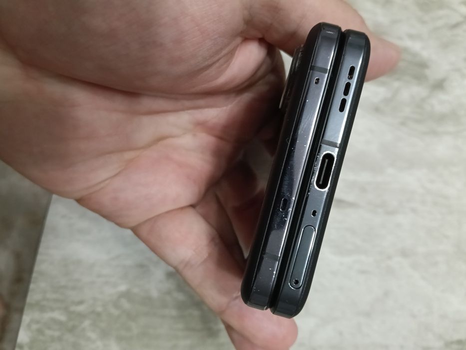 Oppo Flip N2 ...
