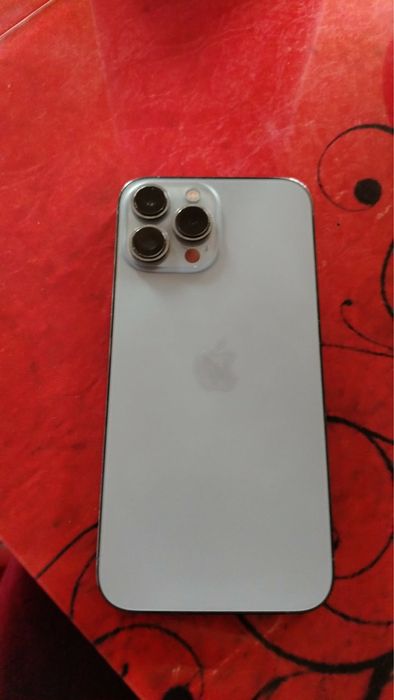 Vînd iphon 13 pro max