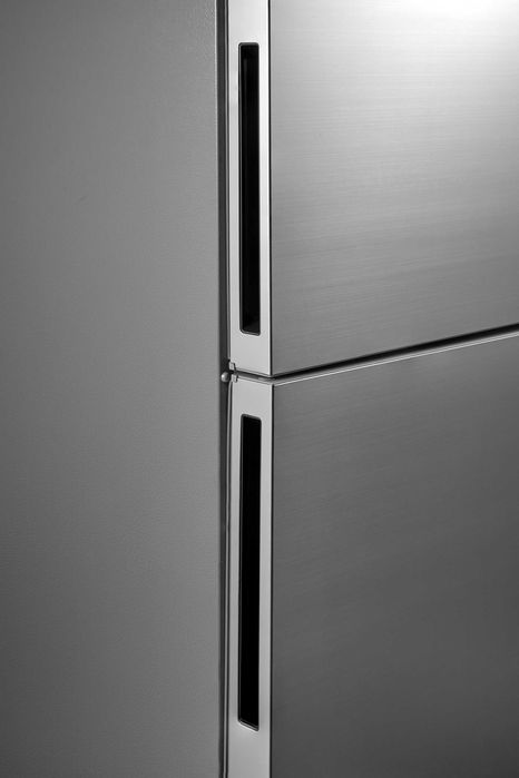 Холодильник Midea MDRB600MMF46