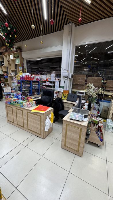 Мебель для магазин