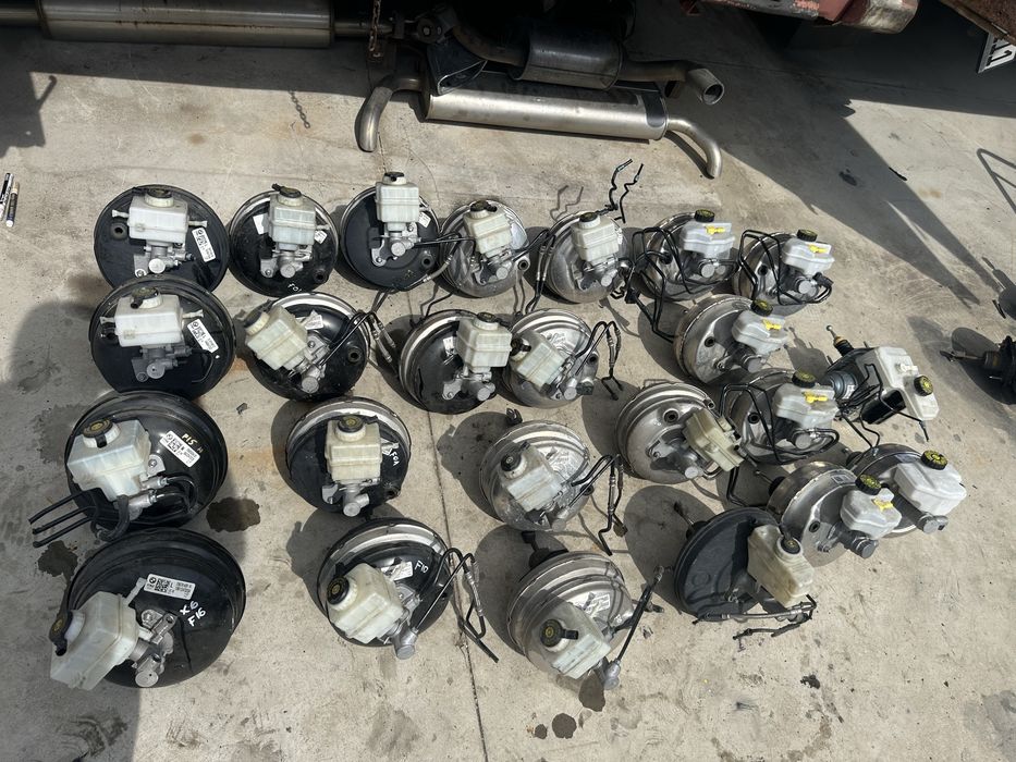 Vand tulumba frana + pompa frana BMW G30 G31 G11 G12 seria 5 7 - volan stanga / europa /  membrana frana