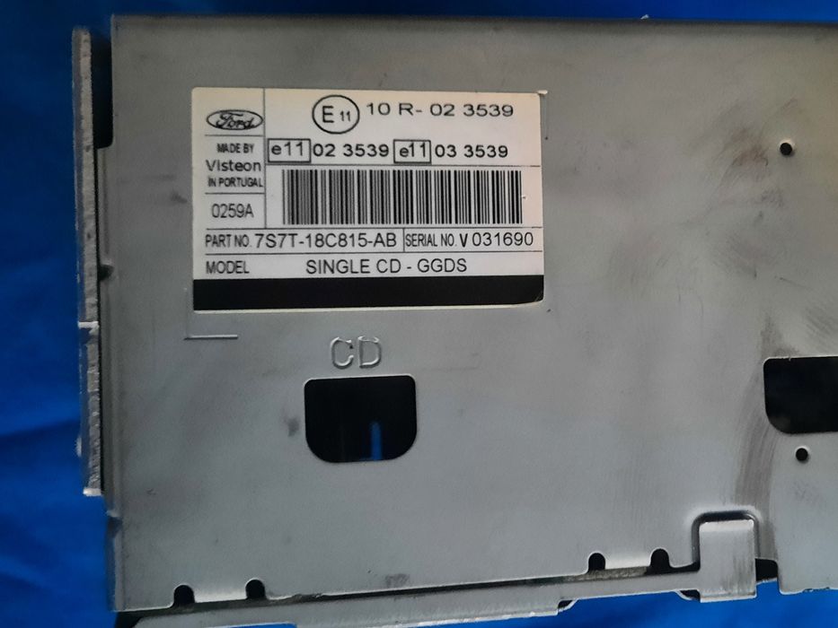 CD RADIO FORD FOCUS 2006 радио CD от ford focus