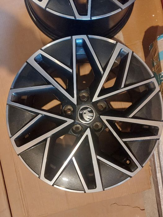 Оригинални джанти за SKODA Octavia