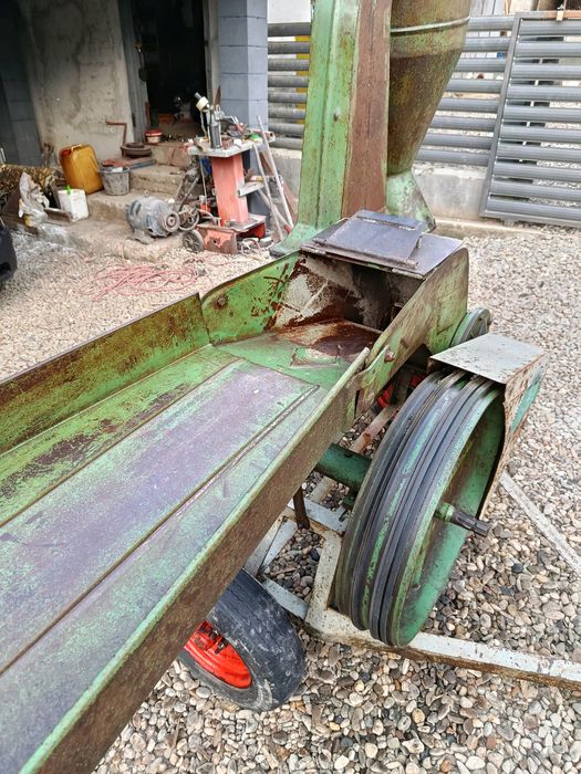 Moară după tractor