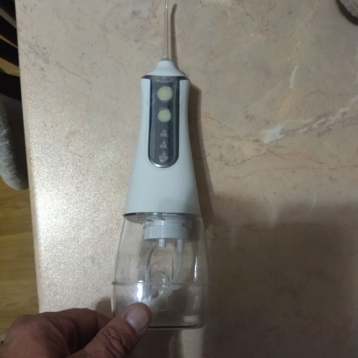 Ирригатор для полости рта