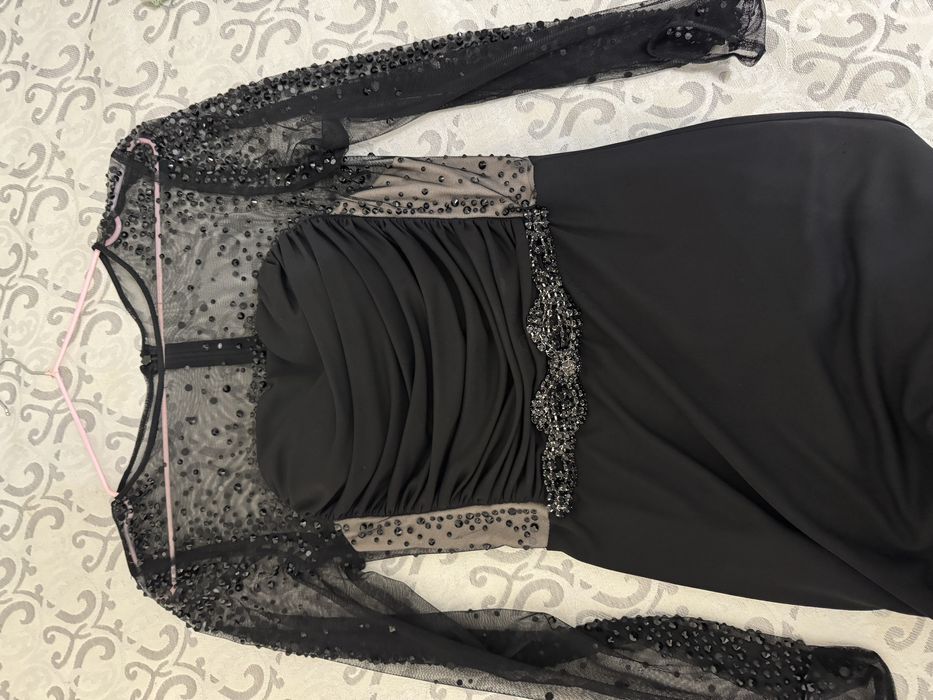 Длинные вечерние платья