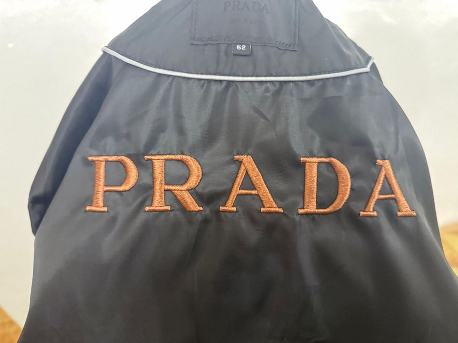 Куртка новая   размеры 52