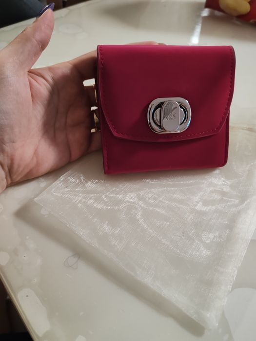 Портомоне в цикламен цвят