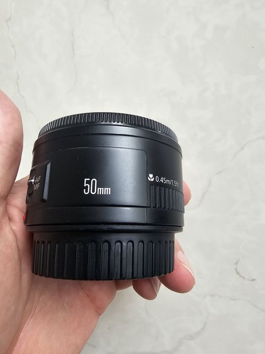 Объектив canon 50mm 1.8