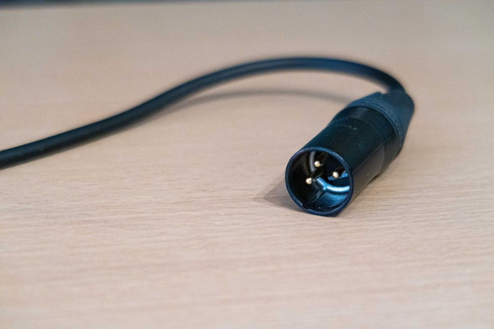 Microfon profesional Azden SGM-250MX compact