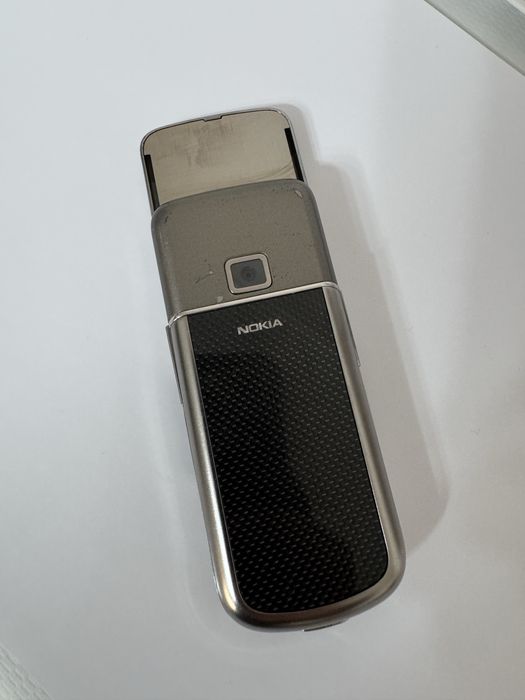 Nokia 8800 art carbon