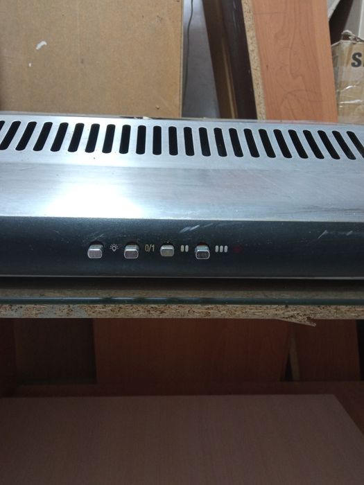 Кухонная вытяжка.